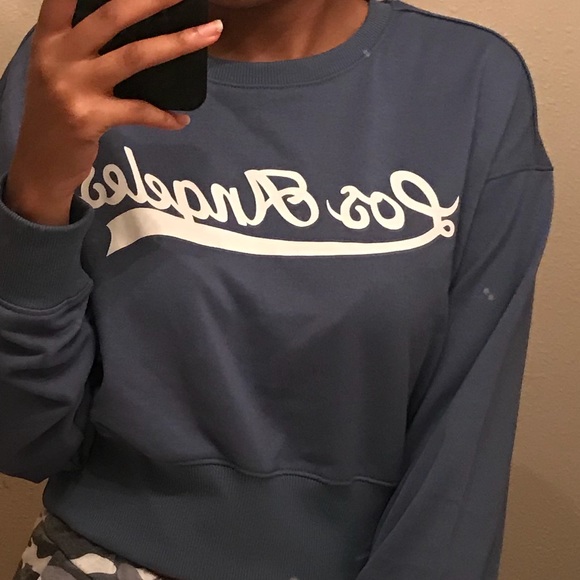 H&M Tops - H&M crop top